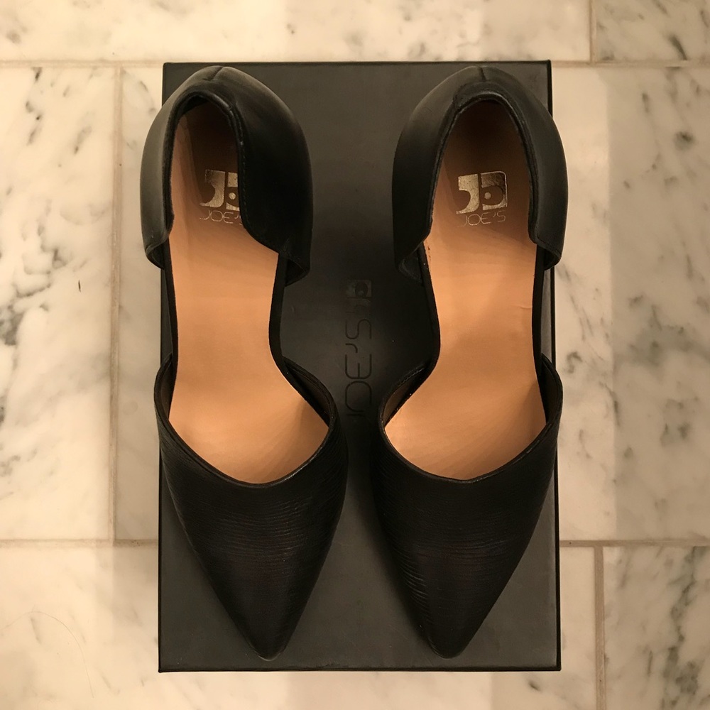 Black JOE’s leather pumps size 8
